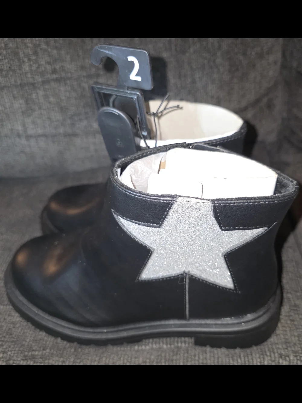Little Girls Black Ankle Boots with Silver Glitter Star Size 2 NWT